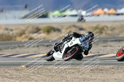 media/Dec-07-2025-CVMA (Sun) [[3e7d2de5dc]]/Race 11-Formula 2-CVMA Hooligans-American Thunder/